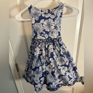 Maggie & Zoe Navy and White Floral Dress & grey dress size 6 girls EUC BUNDLE